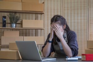 Small Business, Startup SME, Owner Entrepreneurs. Asian woman with unsuccess business online